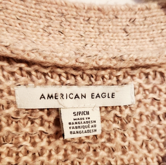 American Eagle | Women's Cropped Pink Cardigan Button-Down Sweater (Size Small) - Picture 2 of 14